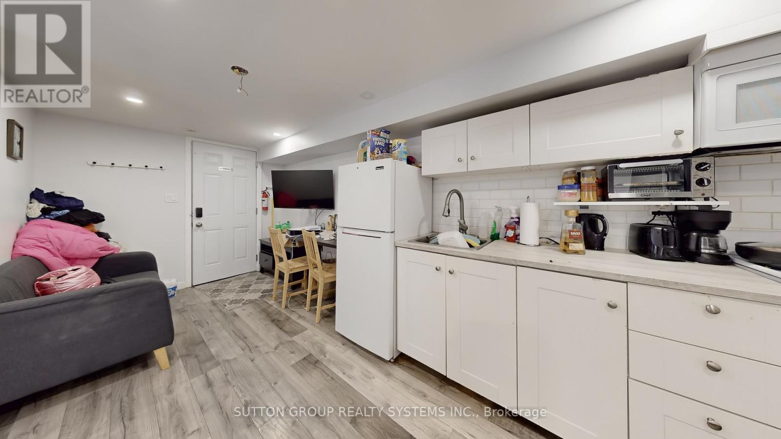 50 Brownville Avenue, Toronto, Ontario  M4N 4L3 - Photo 22 - W12988958