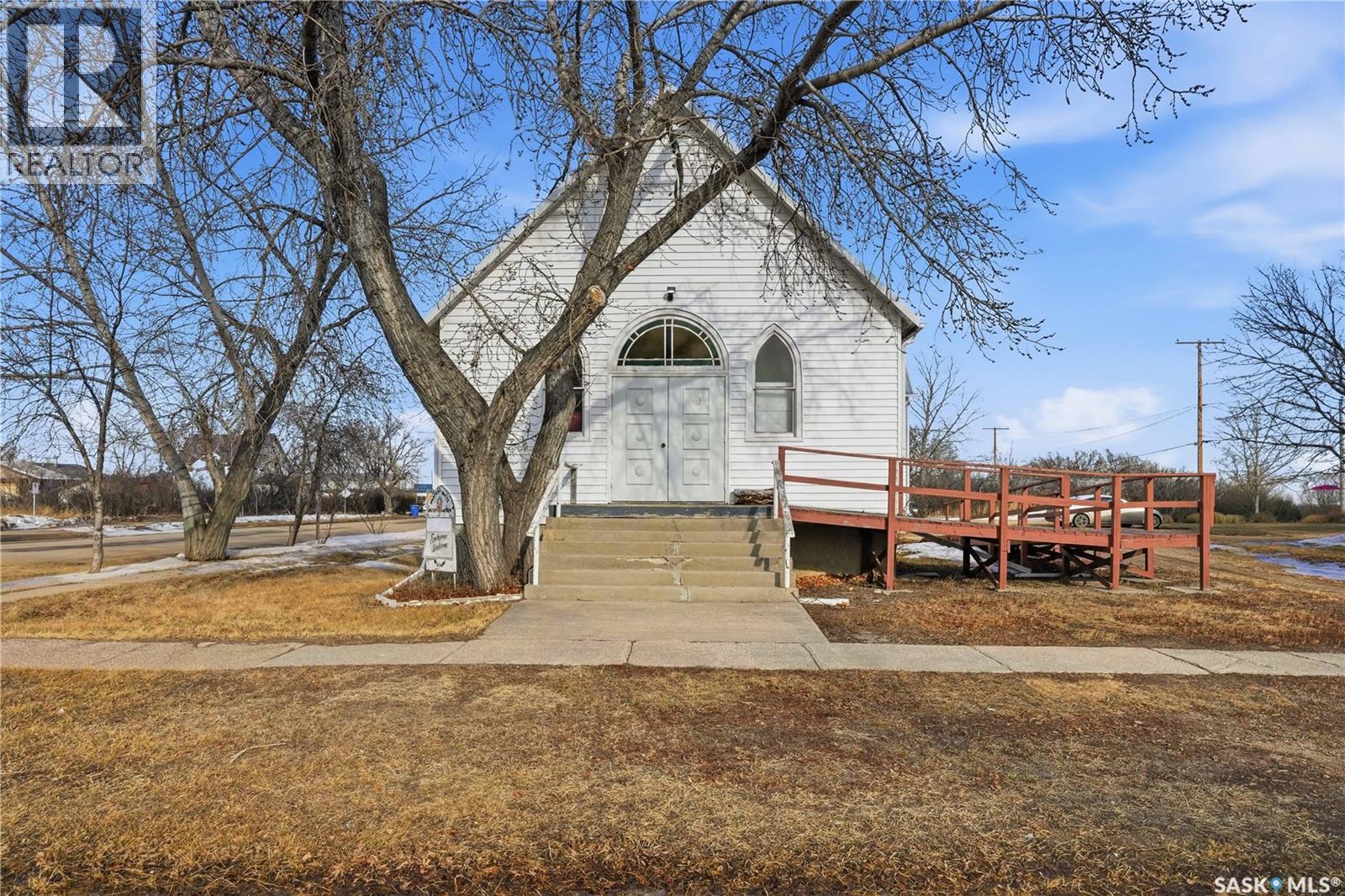 312 Main STREET, Central Butte, Saskatchewan