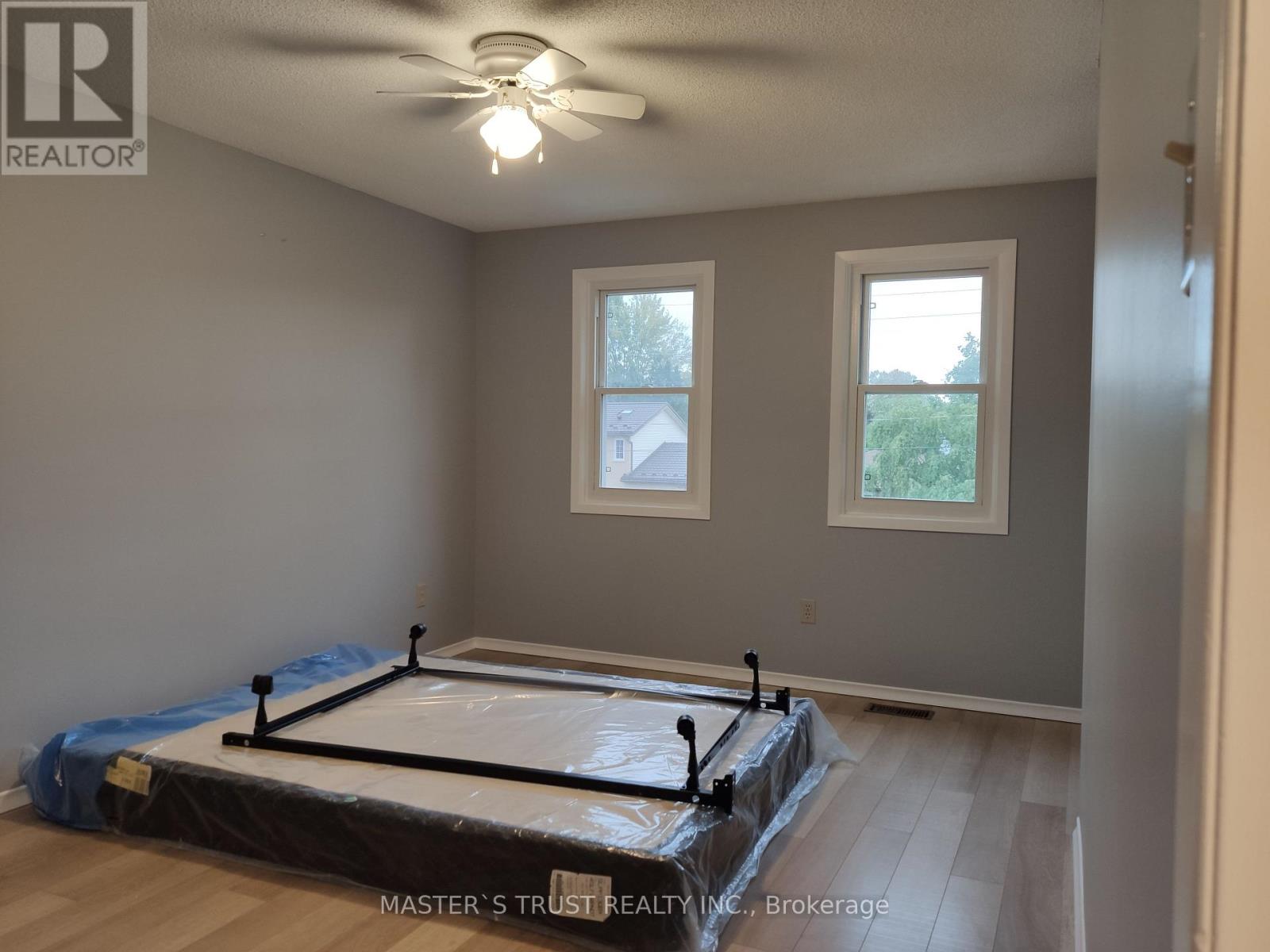 360 Imperial Road S, Guelph, Ontario  N1K 1L4 - Photo 10 - X12988936