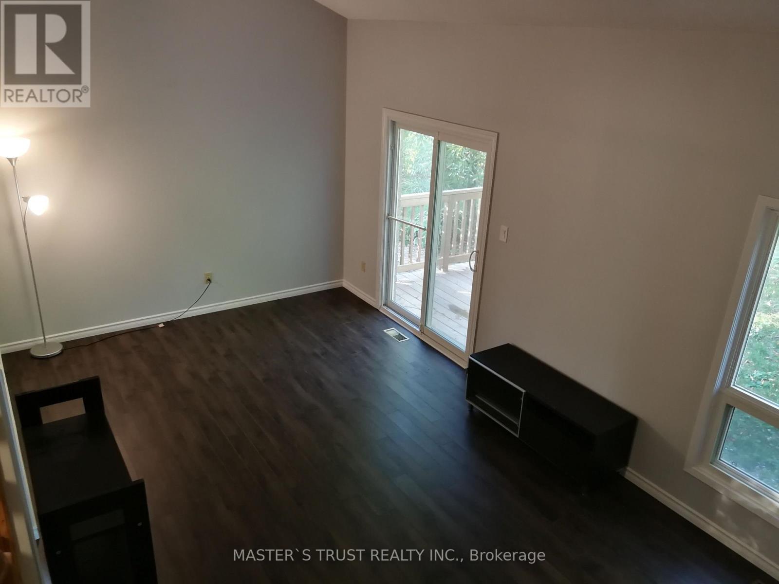 360 Imperial Road S, Guelph, Ontario  N1K 1L4 - Photo 7 - X12988936