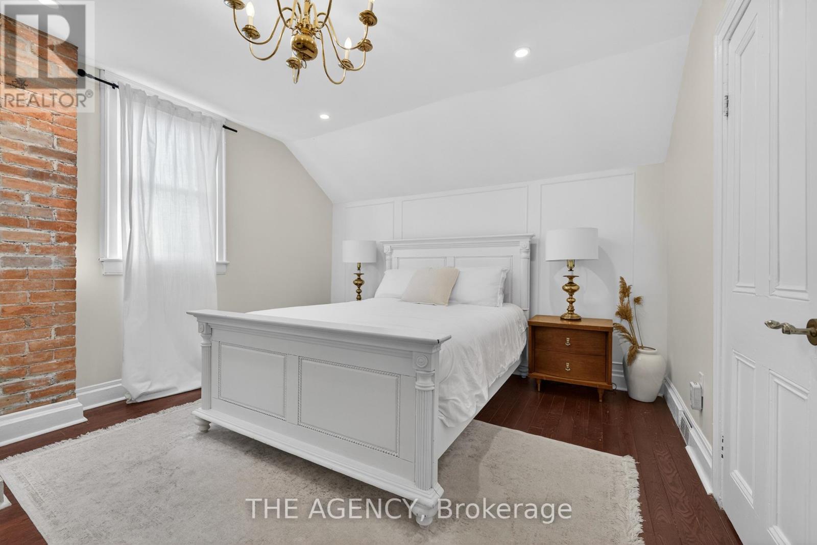 4456 Park Street, Niagara Falls, Ontario  L2E 2P6 - Photo 12 - X12988942