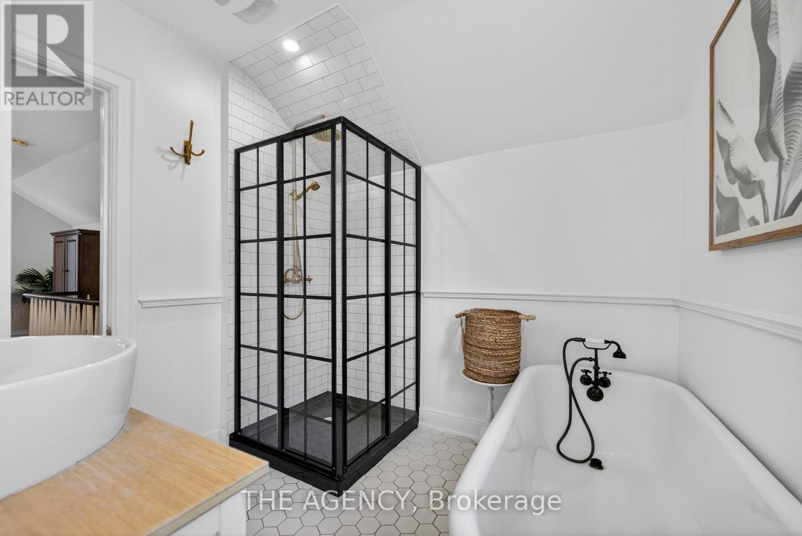 4456 Park Street, Niagara Falls, Ontario  L2E 2P6 - Photo 19 - X12988942