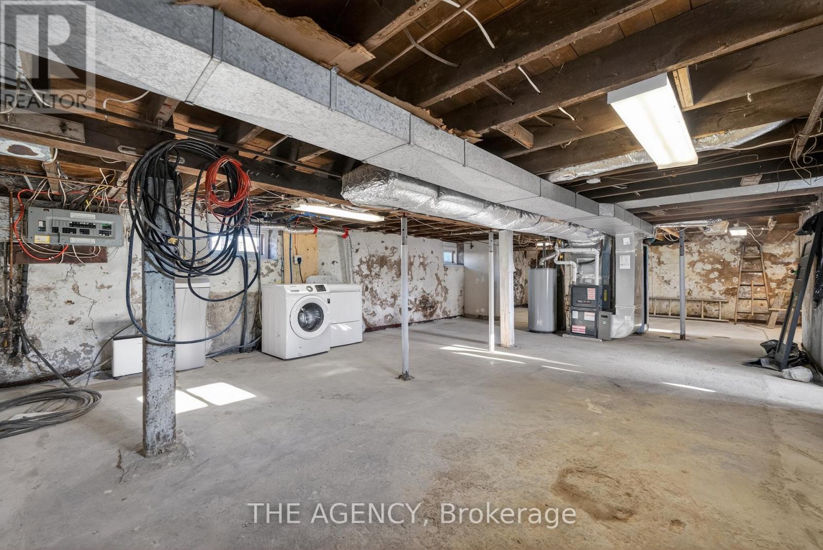 4456 Park Street, Niagara Falls, Ontario  L2E 2P6 - Photo 35 - X12988942