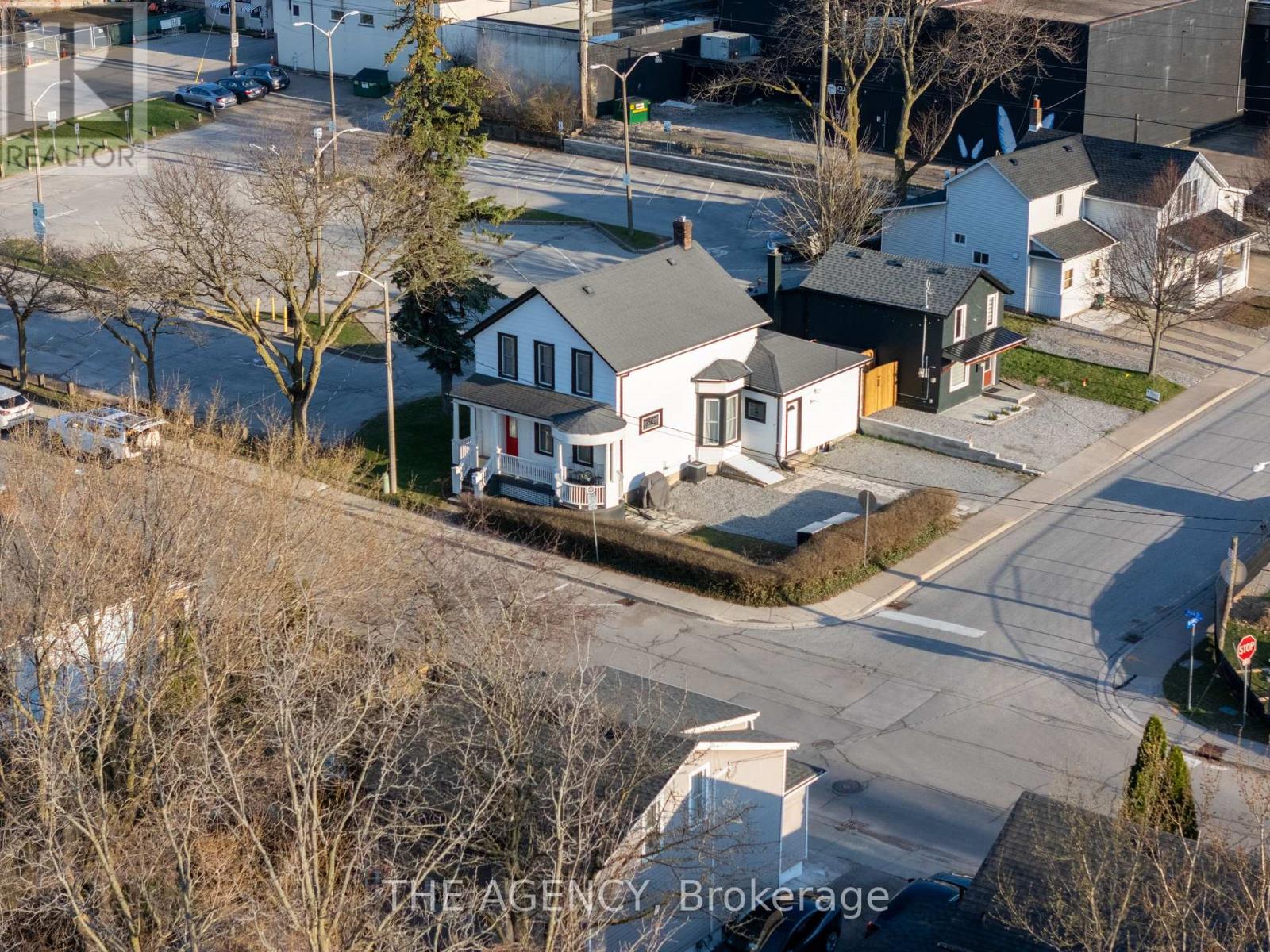 4456 Park Street, Niagara Falls, Ontario  L2E 2P6 - Photo 36 - X12988942