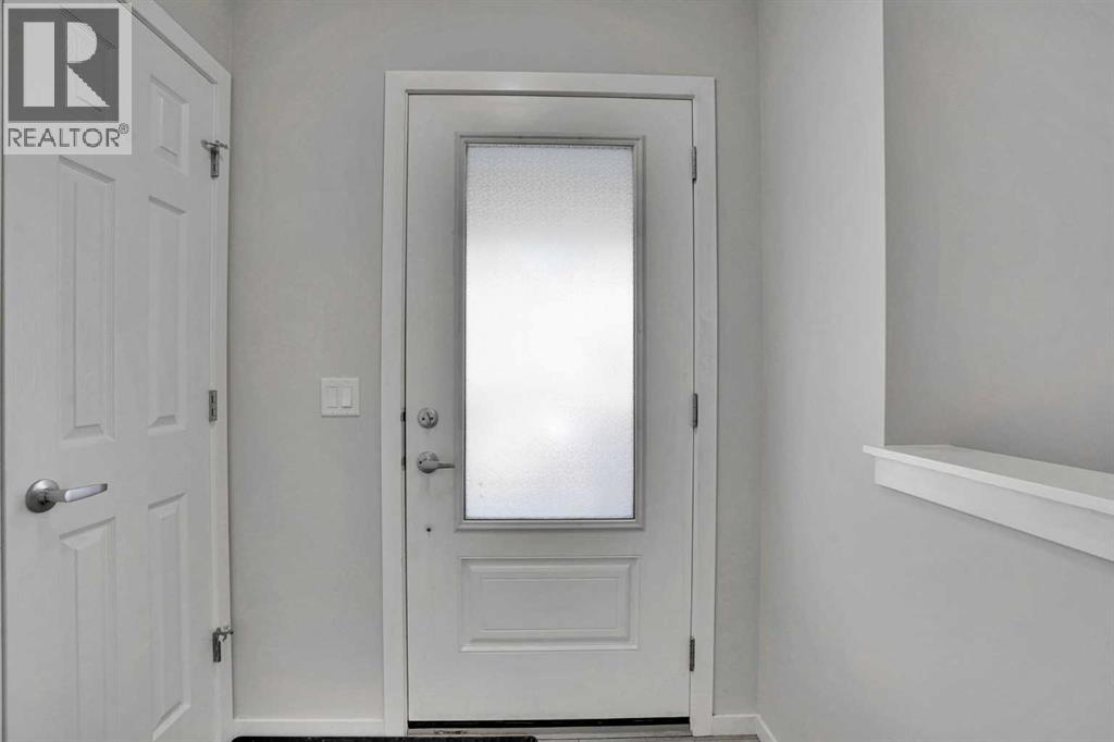 158 Cityside Grove NE, Calgary, Alberta  T3N 1C9 - Photo 4 - A2270776