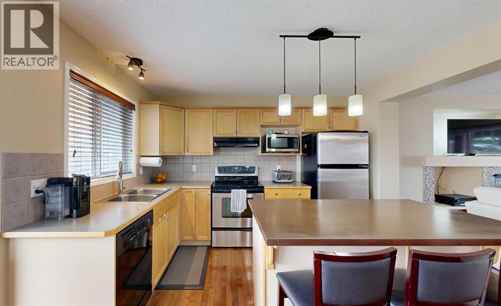 95 Covepark Place Ne, Calgary, Alberta  T3K 5Z9 - Photo 10 - A2295517