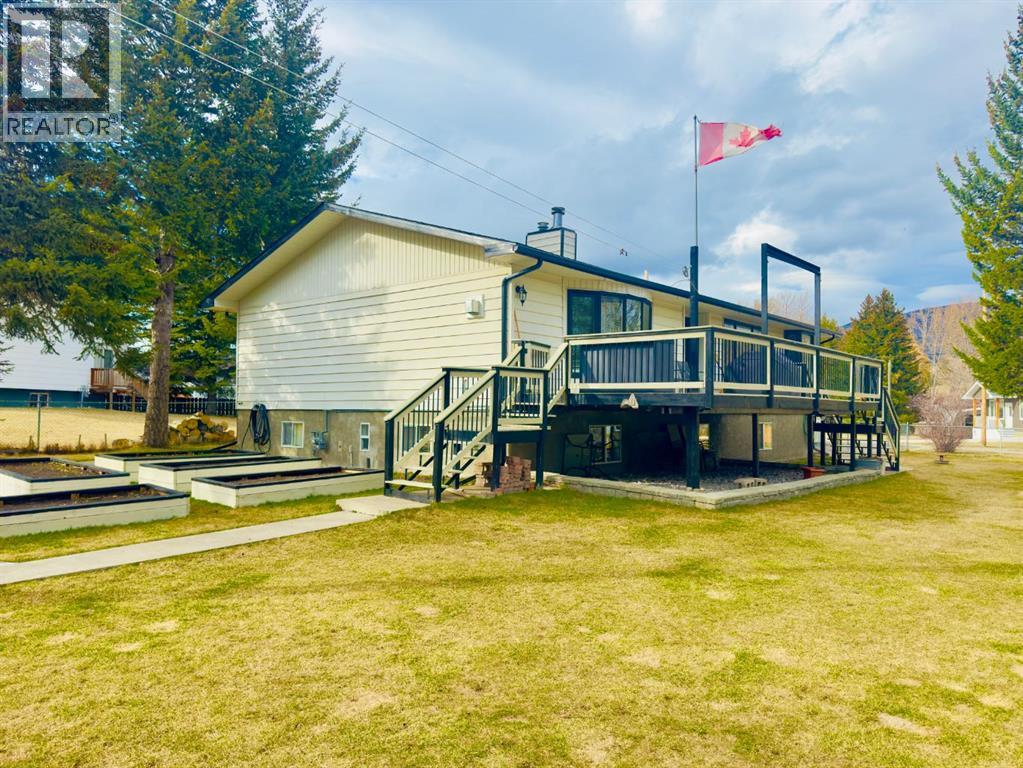 909 230 Street, Hillcrest, Alberta  T0K 1C0 - Photo 7 - A2288060