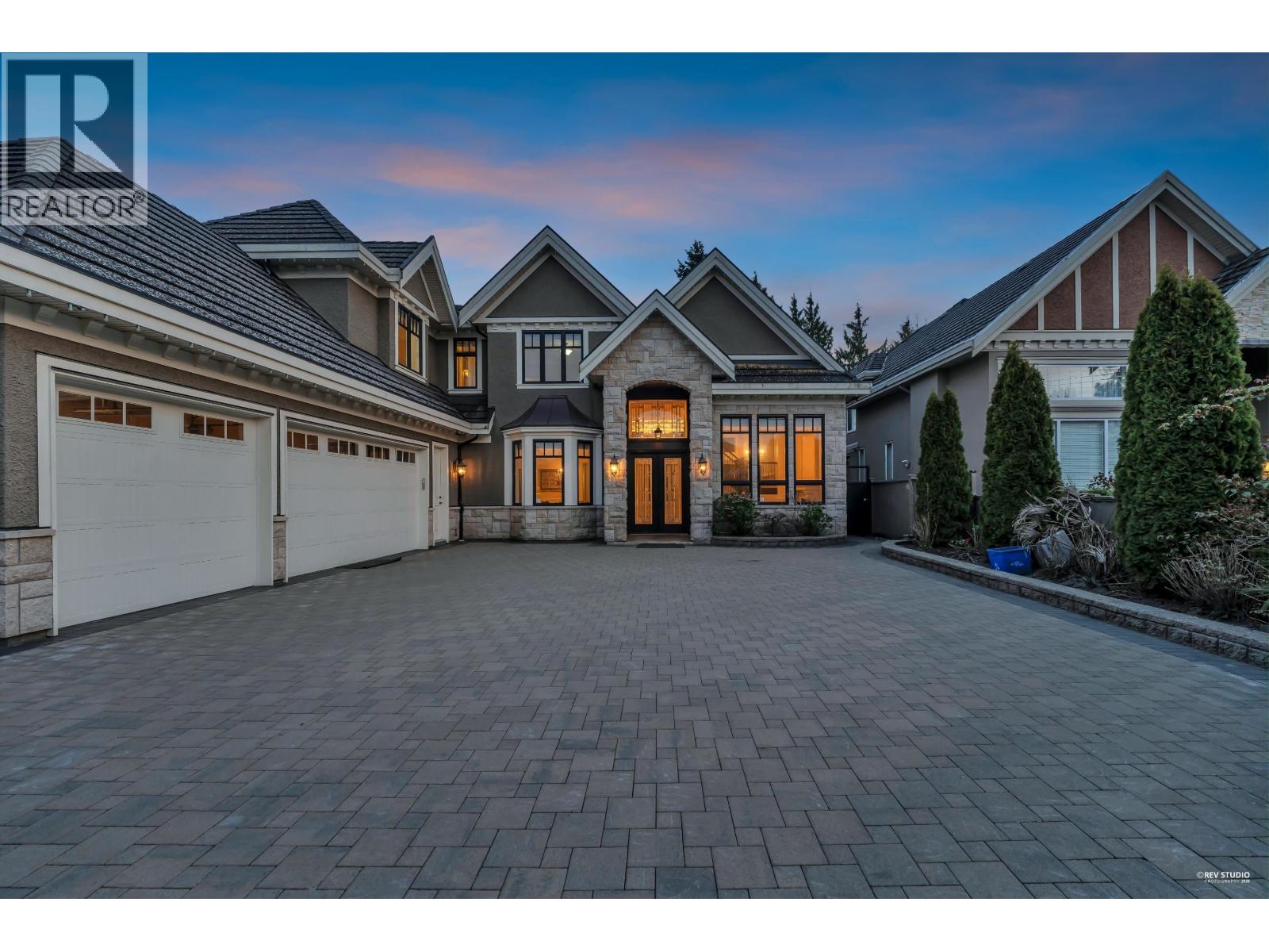 6100 MAPLE ROAD