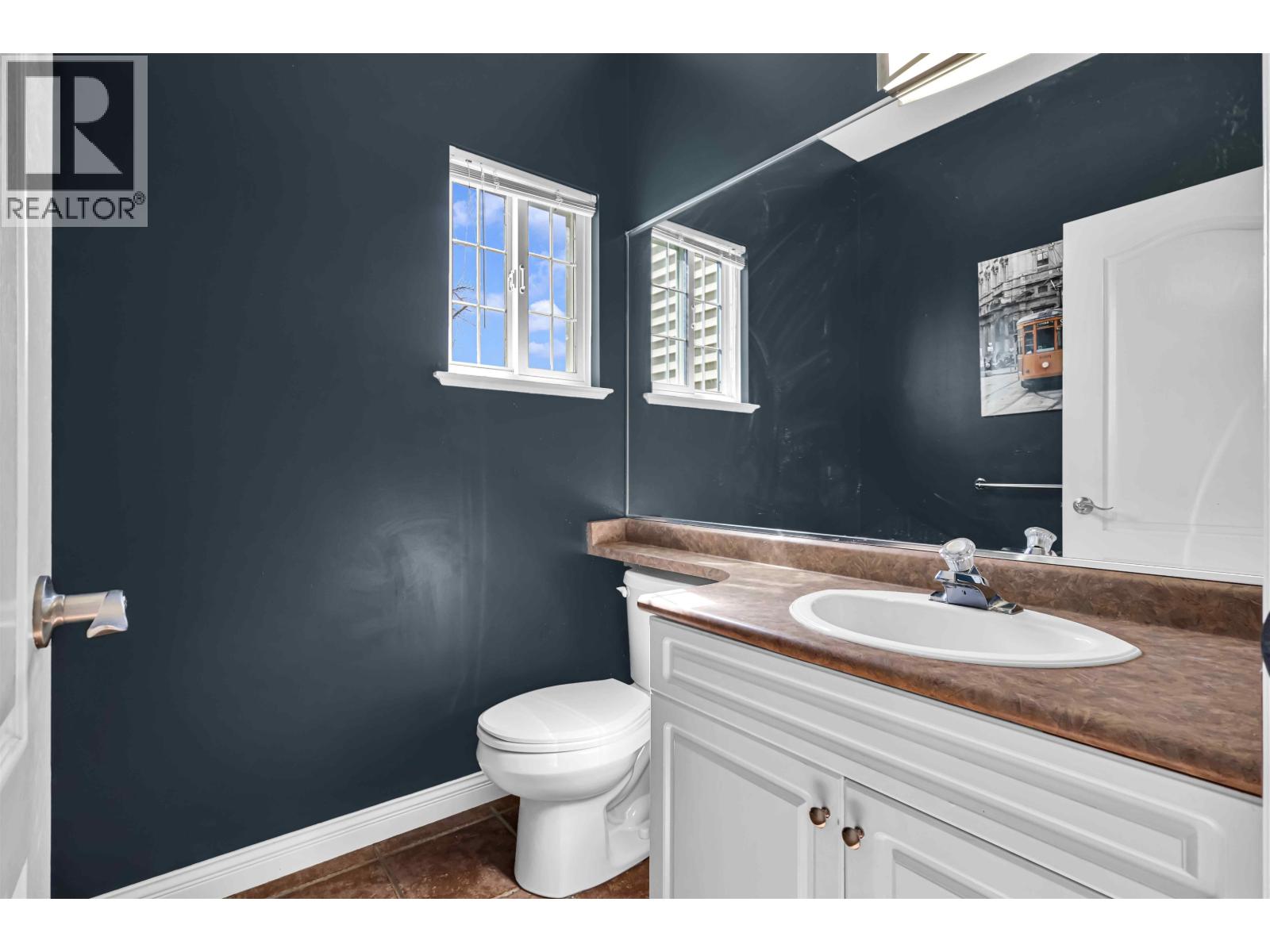 19683 Joyner Place, Pitt Meadows, British Columbia  V3Y 2S3 - Photo 10 - R3109157