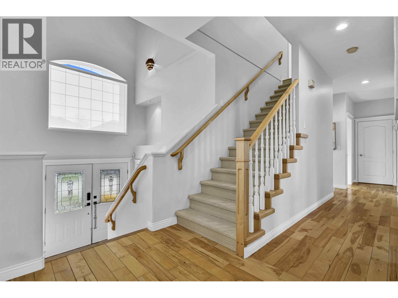 19683 Joyner Place, Pitt Meadows, British Columbia  V3Y 2S3 - Photo 12 - R3109157