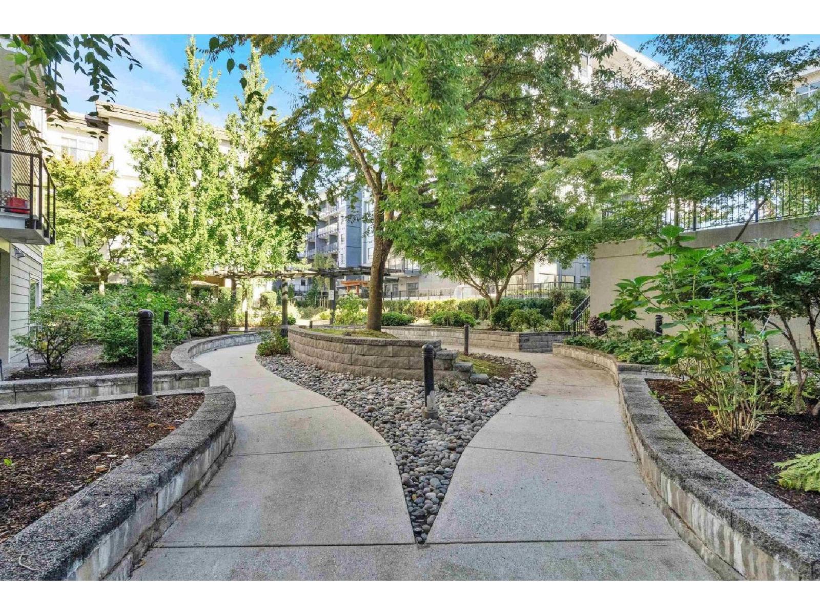 318 13789 107a Avenue, Surrey, British Columbia  V3T 0B8 - Photo 38 - R3109223