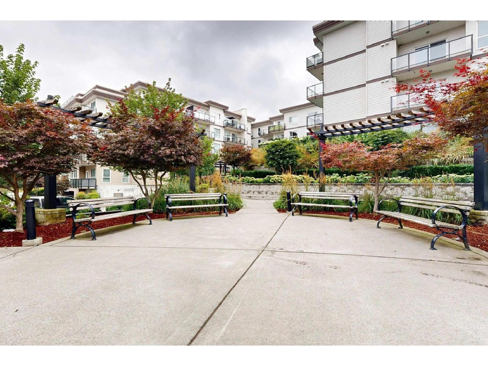 318 13789 107a Avenue, Surrey, British Columbia  V3T 0B8 - Photo 35 - R3109223