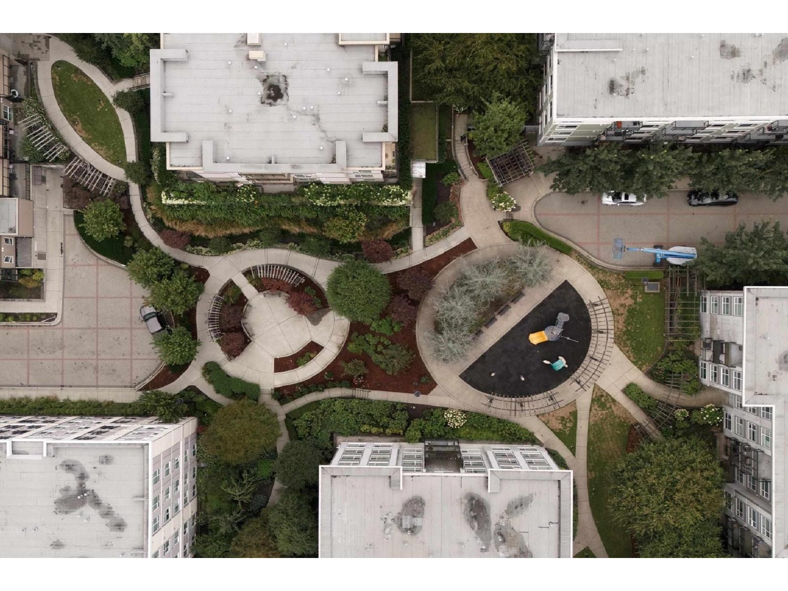 318 13789 107a Avenue, Surrey, British Columbia  V3T 0B8 - Photo 39 - R3109223