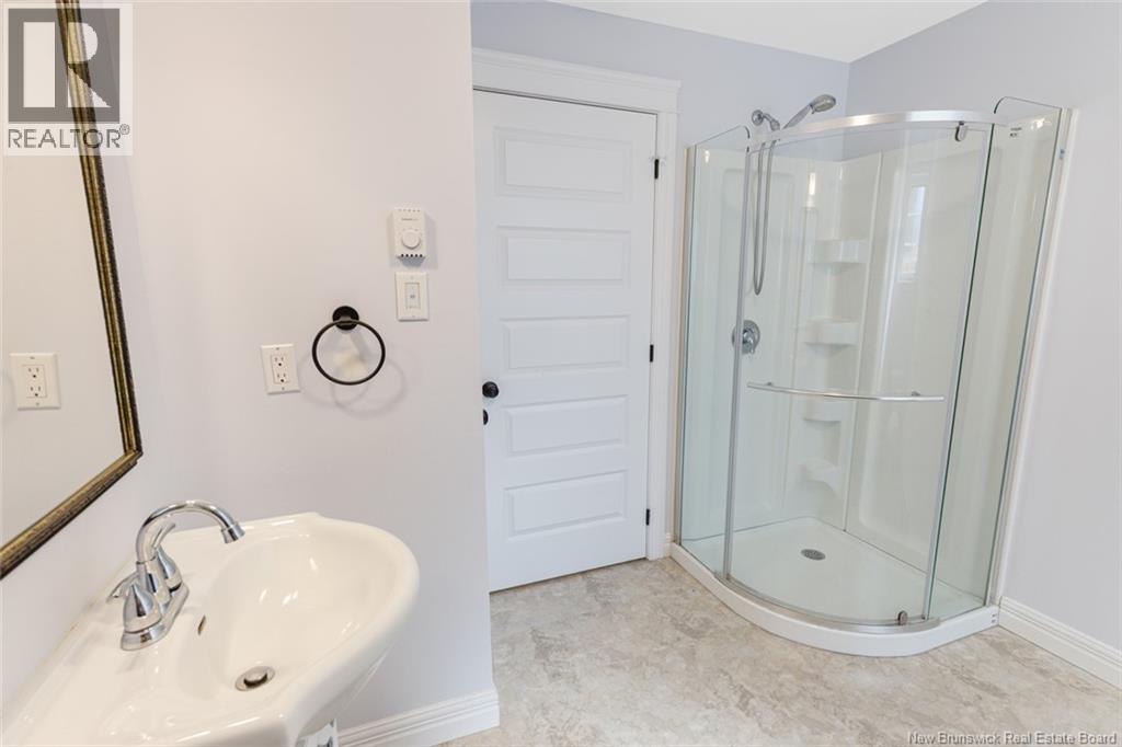 23 Melba Street, Moncton, New Brunswick  E1A 0V7 - Photo 33 - NB136809