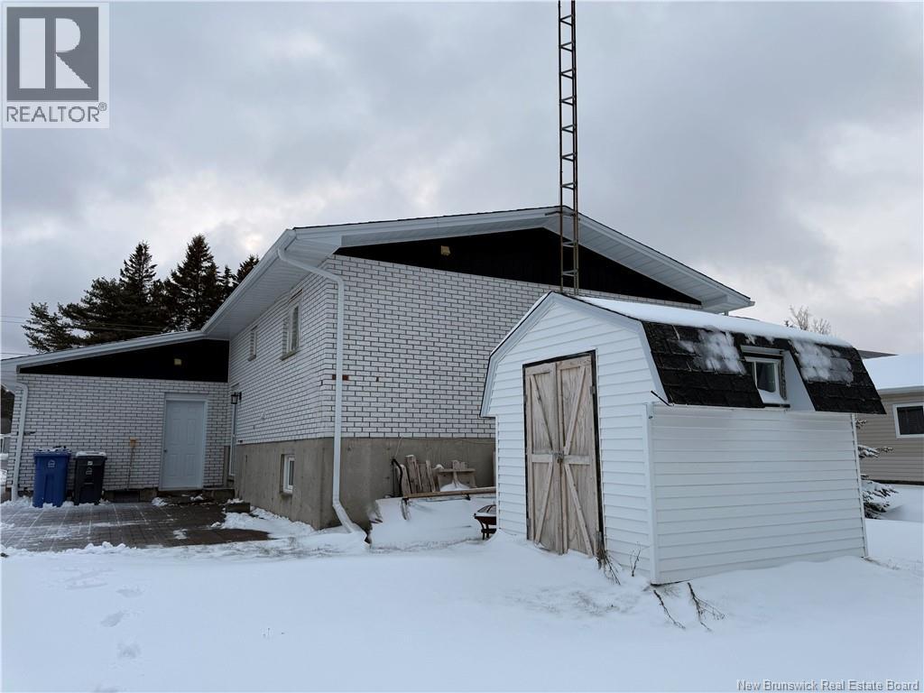 4330 Rue Beauregard, Tracadie, New Brunswick  E1X 1C4 - Photo 6 - NB136393