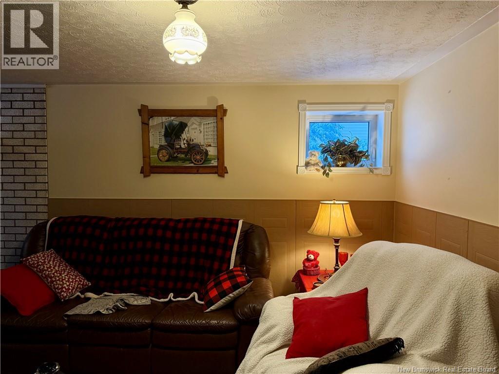 4330 Rue Beauregard, Tracadie, New Brunswick  E1X 1C4 - Photo 31 - NB136393
