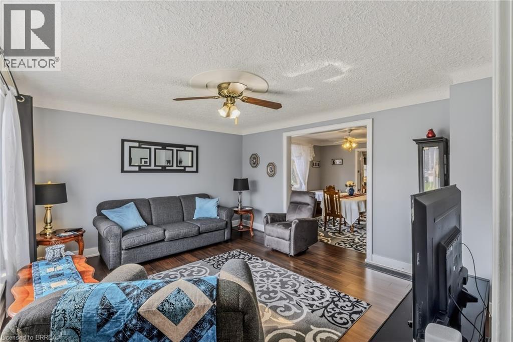 19 Lyndsay Street, Brantford, Ontario  N3T 2C5 - Photo 23 - 40815824