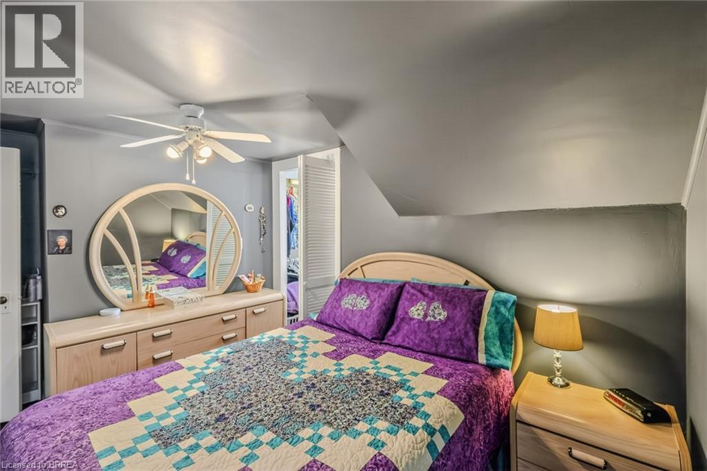 19 Lyndsay Street, Brantford, Ontario  N3T 2C5 - Photo 33 - 40815824