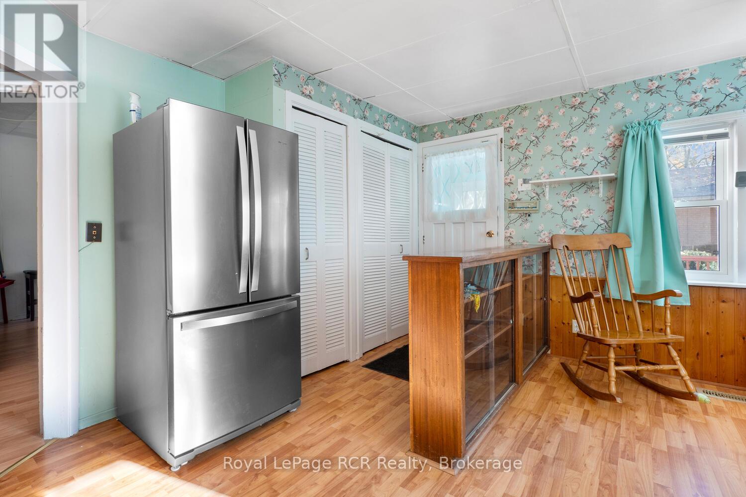 58 2nd Street W, Owen Sound, Ontario  N4K 0B4 - Photo 8 - X12698354