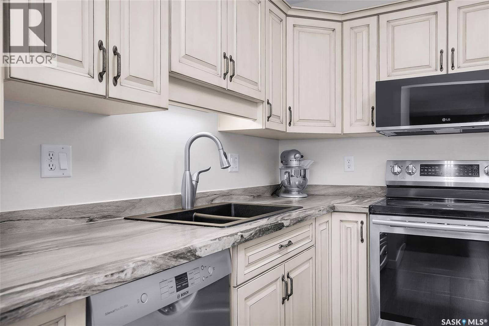 314 312 108th Street W, Saskatoon, Saskatchewan  S7N 1P8 - Photo 13 - SK032712