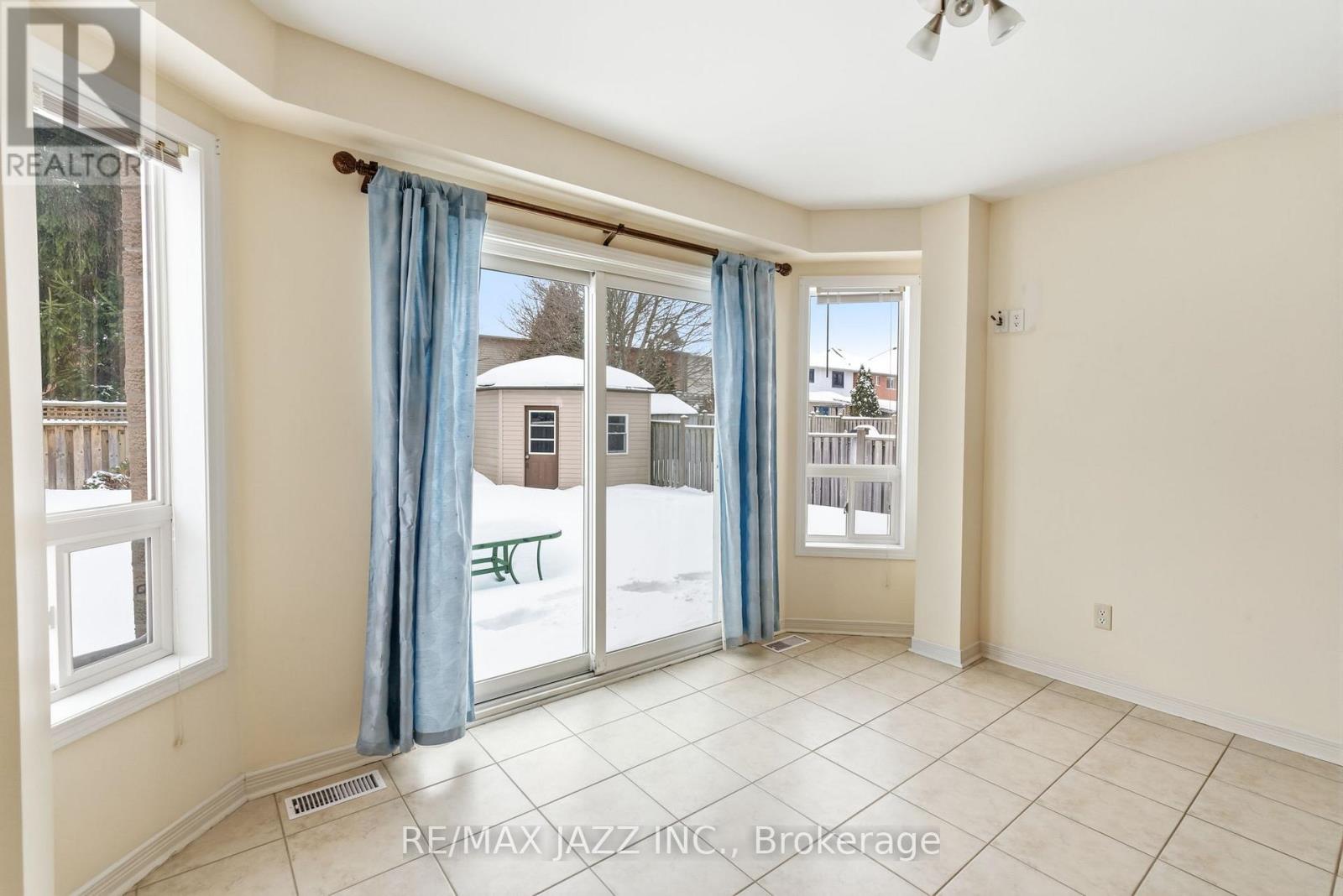 42 Russell Barton Lane, Uxbridge, Ontario  L9P 1Z2 - Photo 15 - N12809080