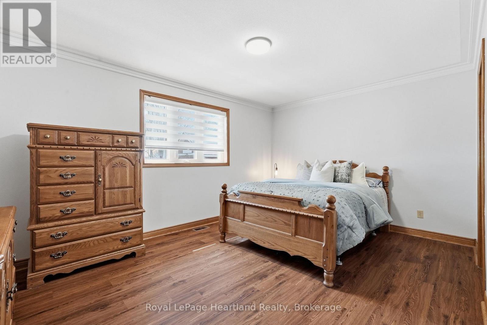 350 Edward Street, North Huron, Ontario  N0G 2W0 - Photo 19 - X12989022