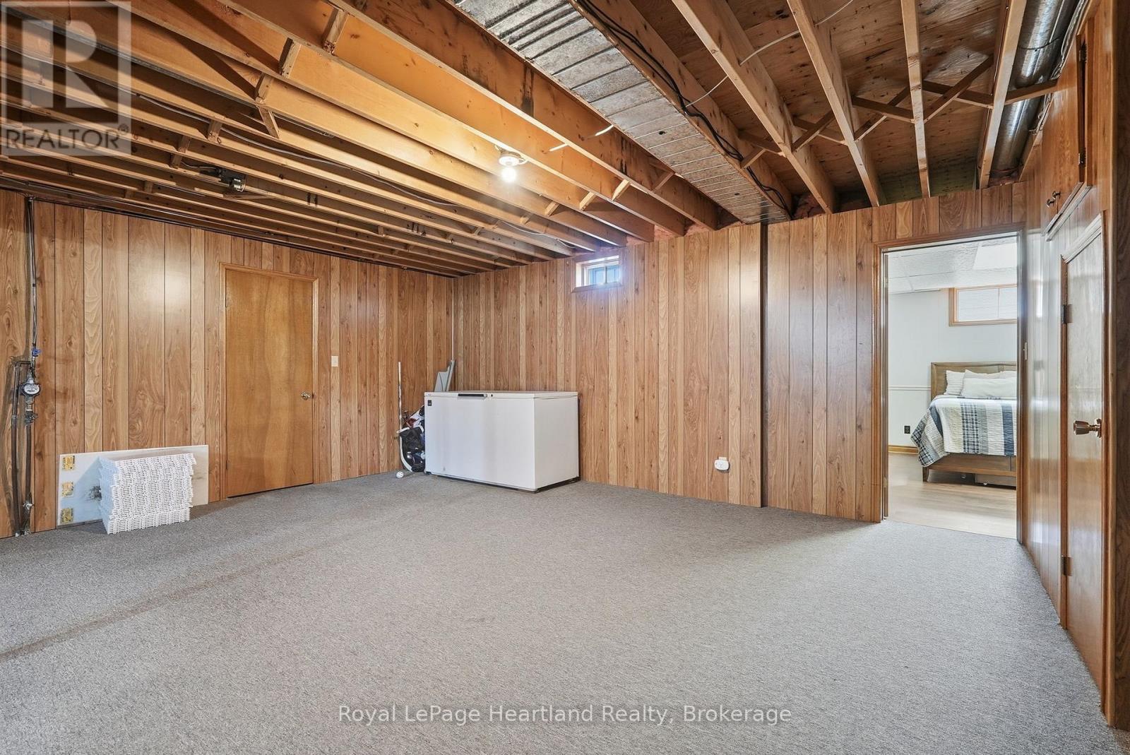 350 Edward Street, North Huron, Ontario  N0G 2W0 - Photo 31 - X12989022