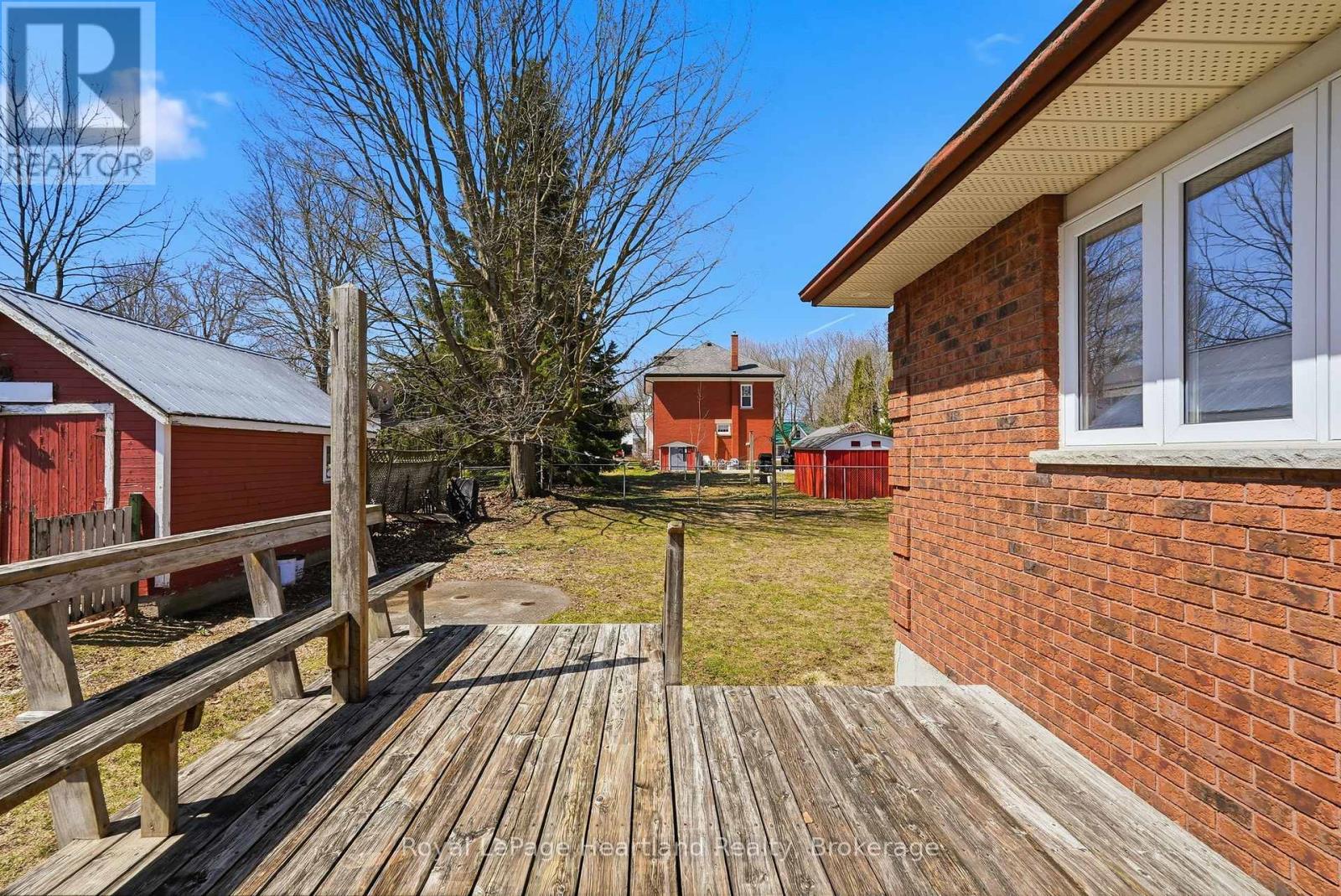 350 Edward Street, North Huron, Ontario  N0G 2W0 - Photo 33 - X12989022