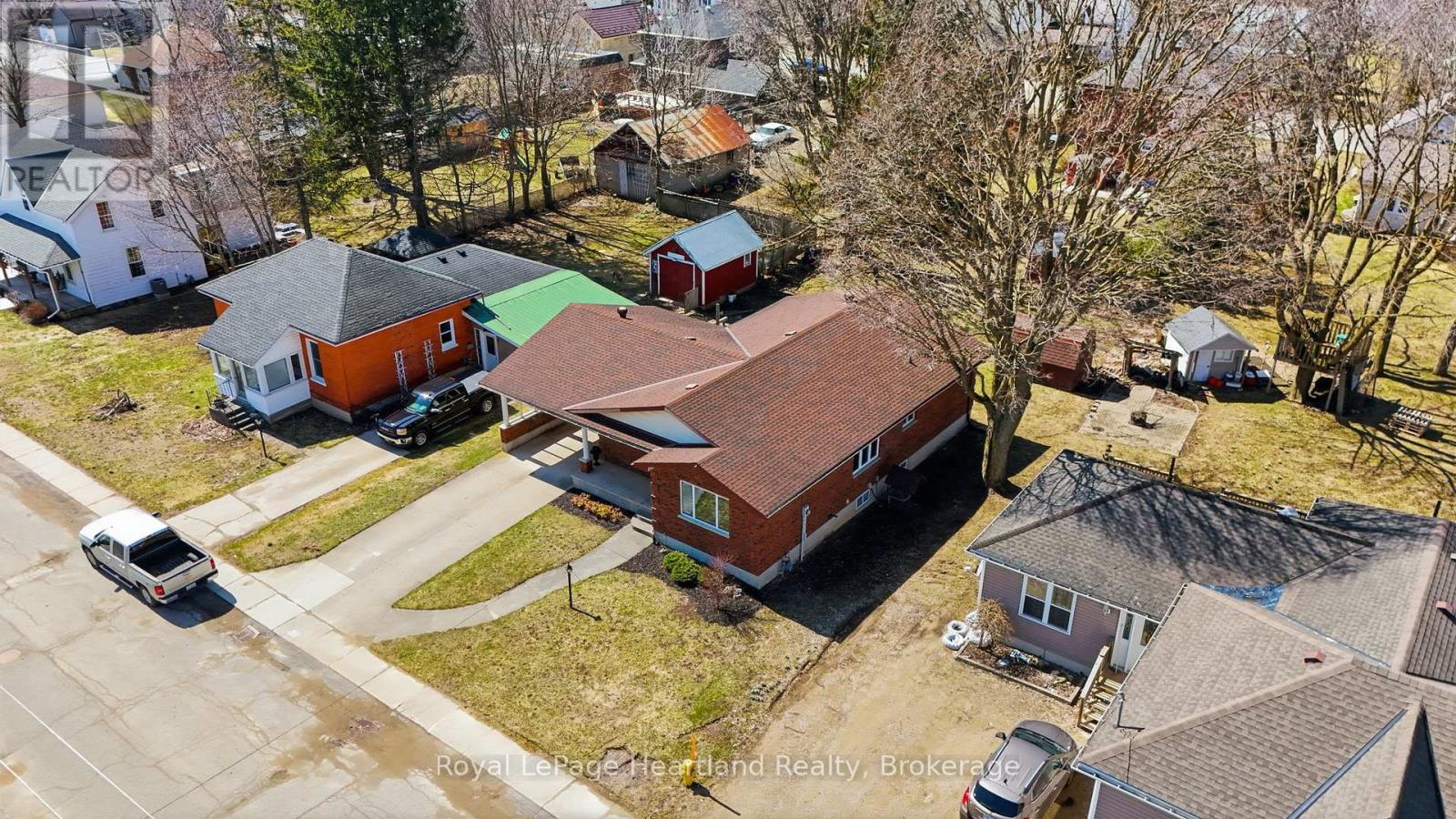 350 Edward Street, North Huron, Ontario  N0G 2W0 - Photo 41 - X12989022