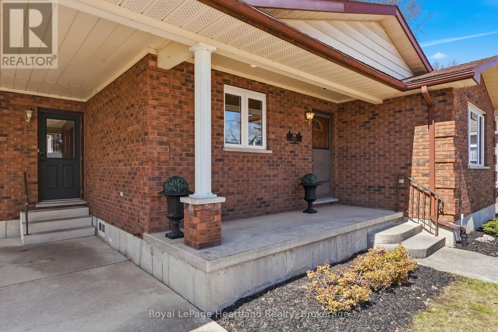 350 Edward Street, North Huron, Ontario  N0G 2W0 - Photo 6 - X12989022