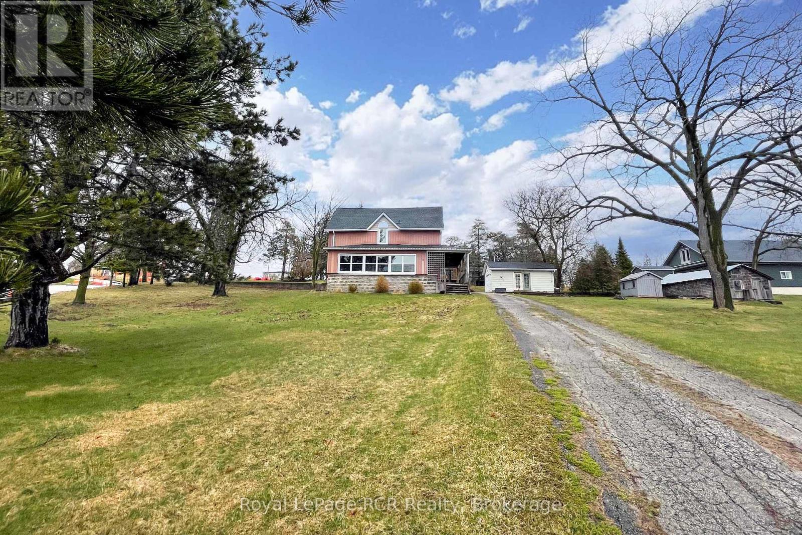 10 Walker Street, Brockton, Ontario N0G 2V0 - Photo 11 - X12989028