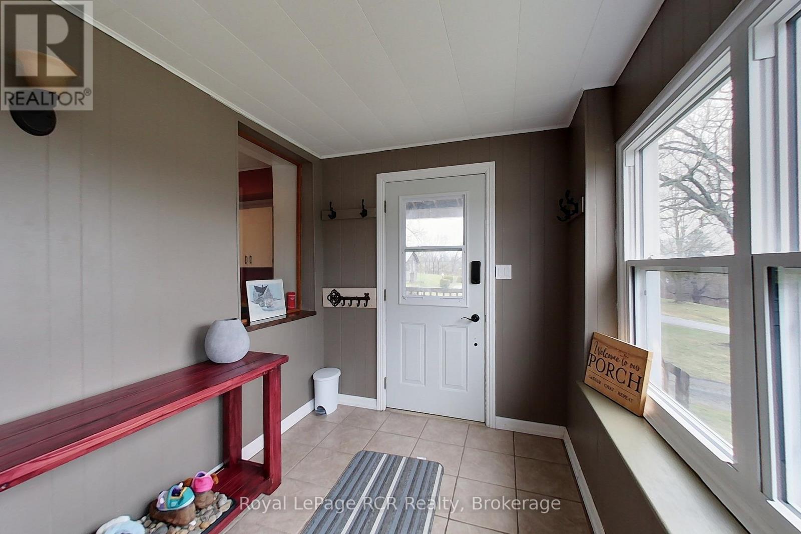 10 Walker Street, Brockton, Ontario N0G 2V0 - Photo 17 - X12989028