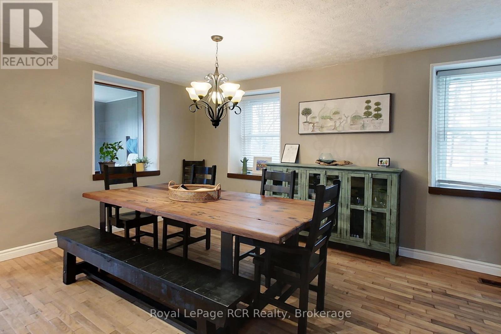 10 Walker Street, Brockton, Ontario N0G 2V0 - Photo 21 - X12989028