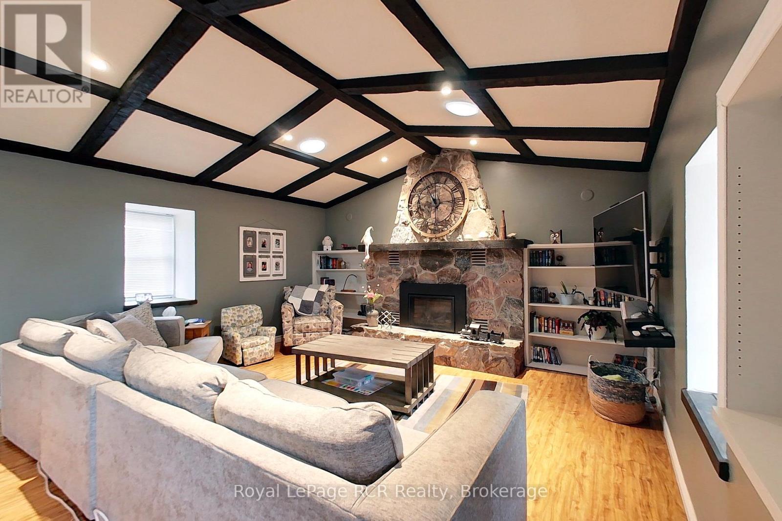 10 Walker Street, Brockton, Ontario N0G 2V0 - Photo 31 - X12989028