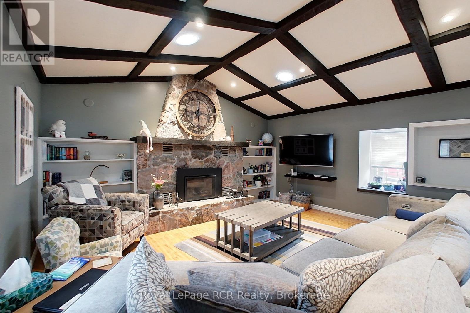 10 Walker Street, Brockton, Ontario N0G 2V0 - Photo 33 - X12989028