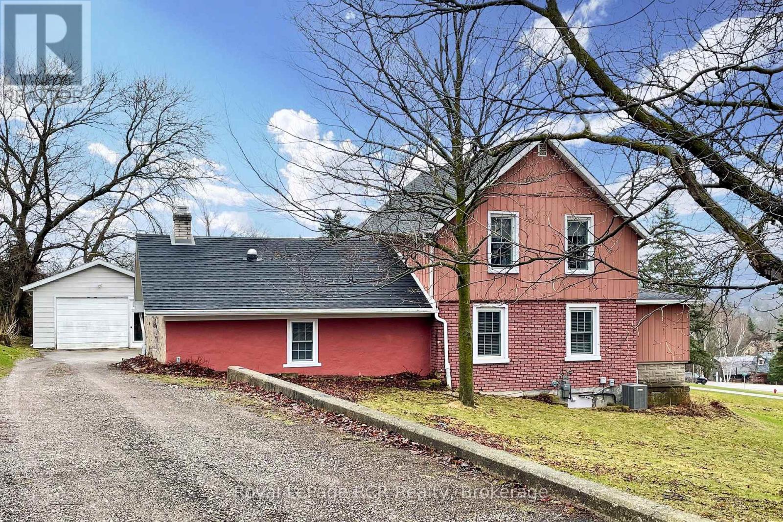 10 Walker Street, Brockton, Ontario N0G 2V0 - Photo 6 - X12989028