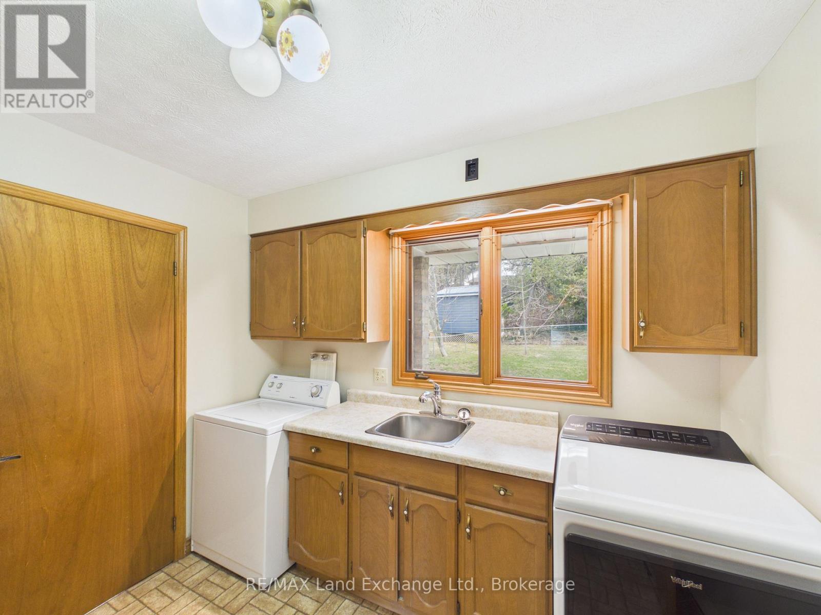 45 Goderich Street, Kincardine, Ontario  N2Z 2L2 - Photo 14 - X12989042