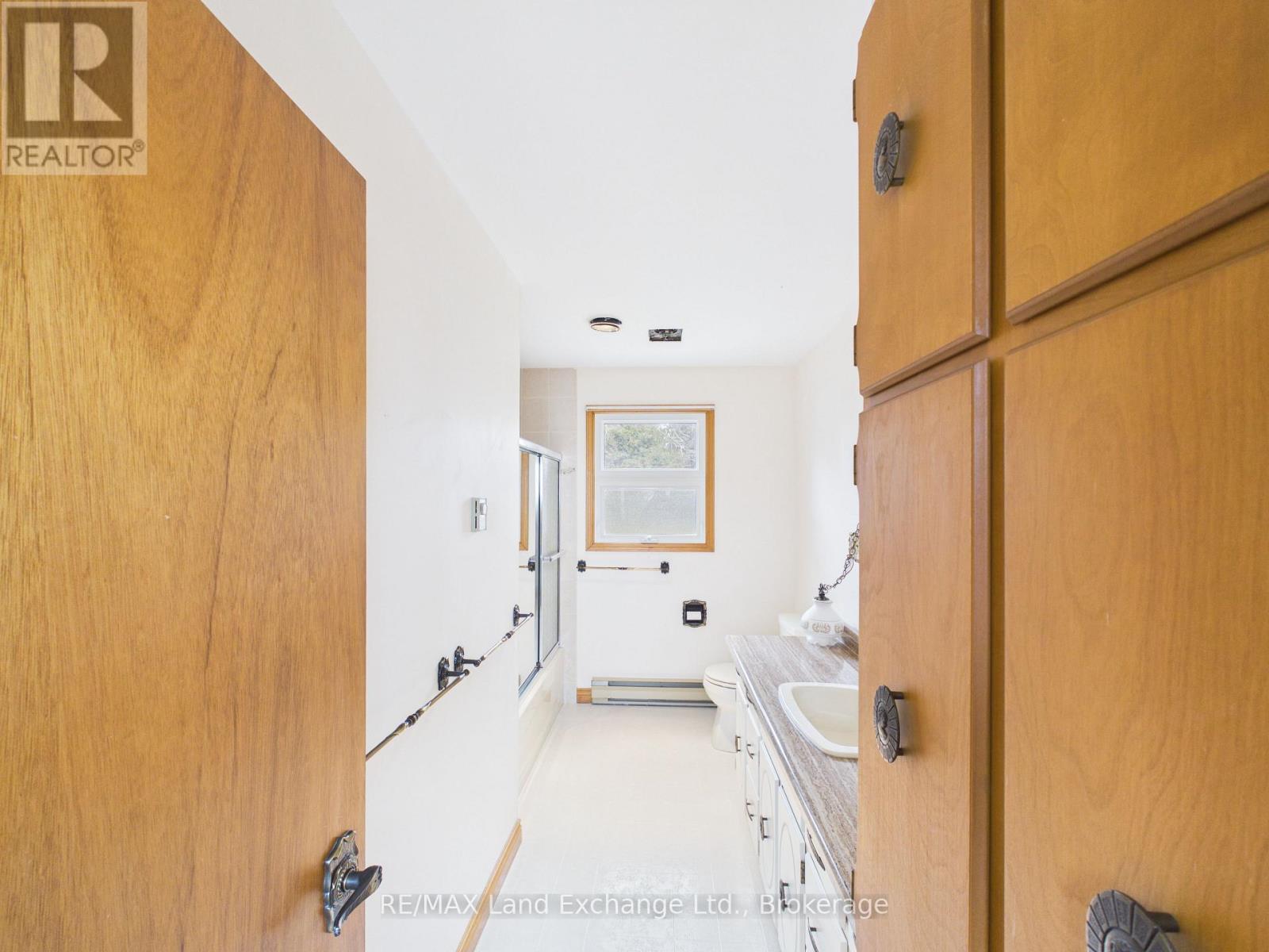 45 Goderich Street, Kincardine, Ontario  N2Z 2L2 - Photo 15 - X12989042