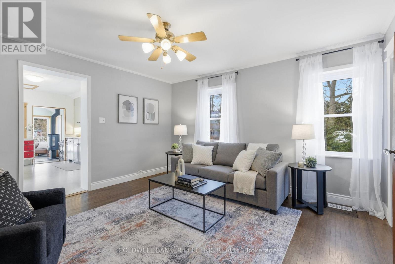 607 Armour Road, Peterborough, Ontario  K9H 1Z3 - Photo 6 - X12989038