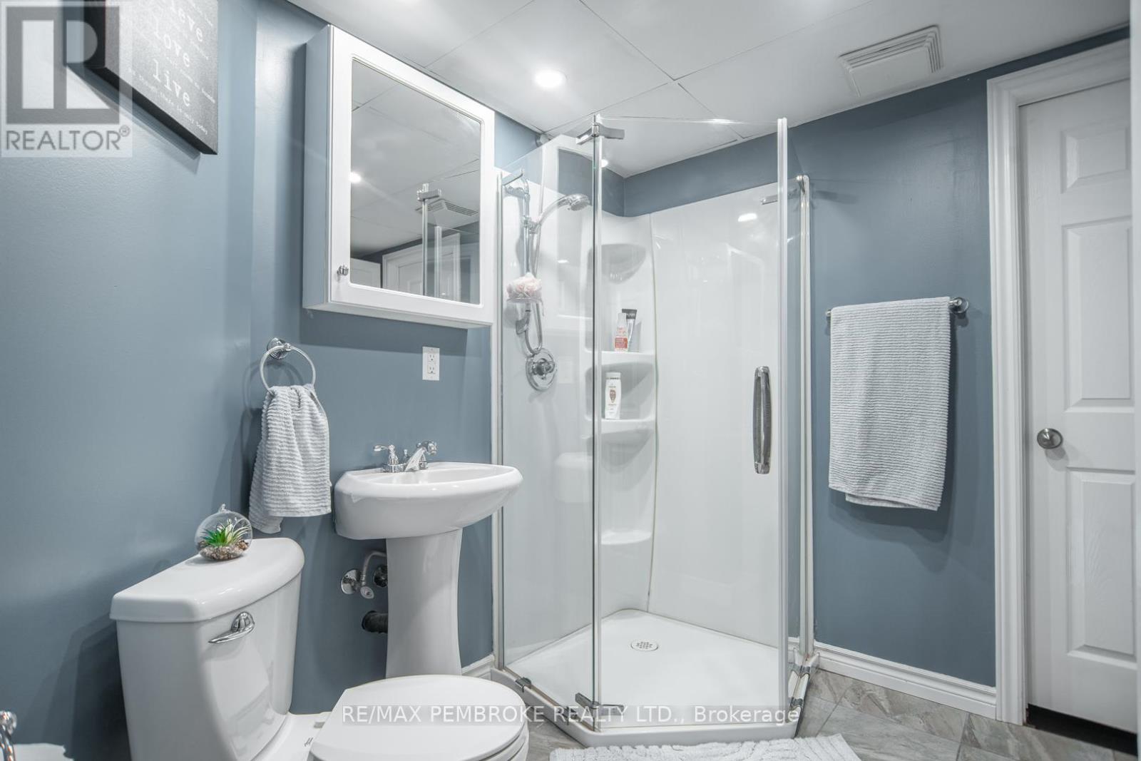 177 Sylvan Drive, Petawawa, Ontario  K8A 6W7 - Photo 26 - X12848004