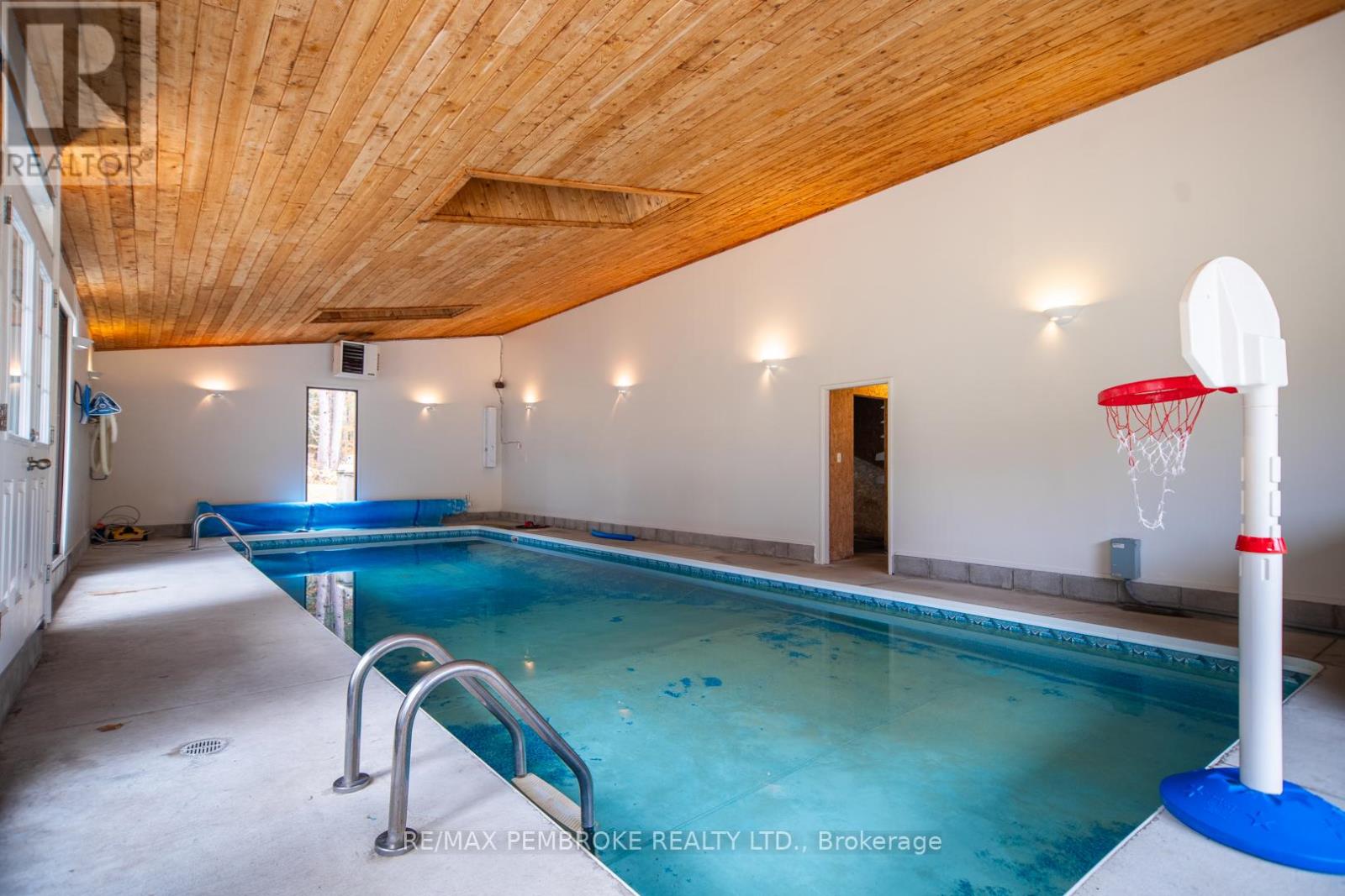 177 Sylvan Drive, Petawawa, Ontario  K8A 6W7 - Photo 28 - X12848004