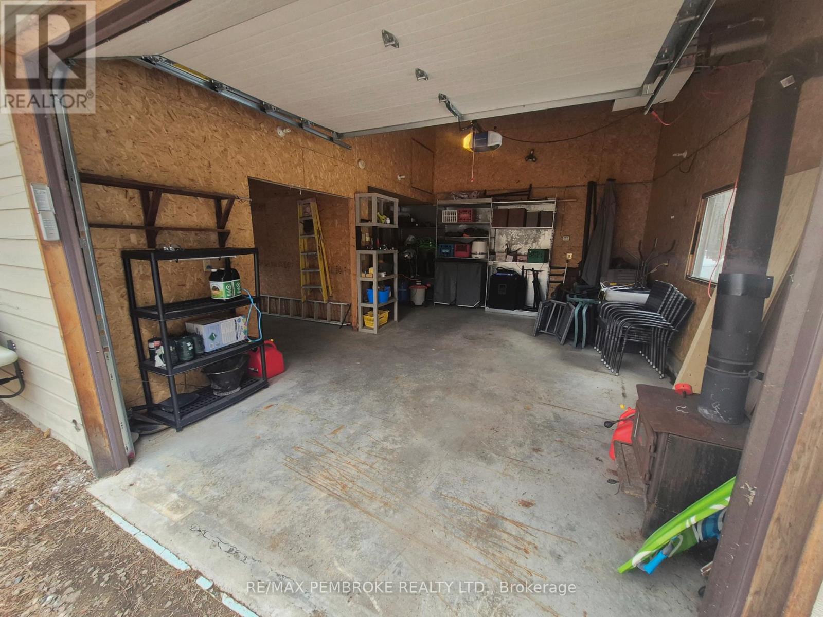 177 Sylvan Drive, Petawawa, Ontario  K8A 6W7 - Photo 42 - X12848004