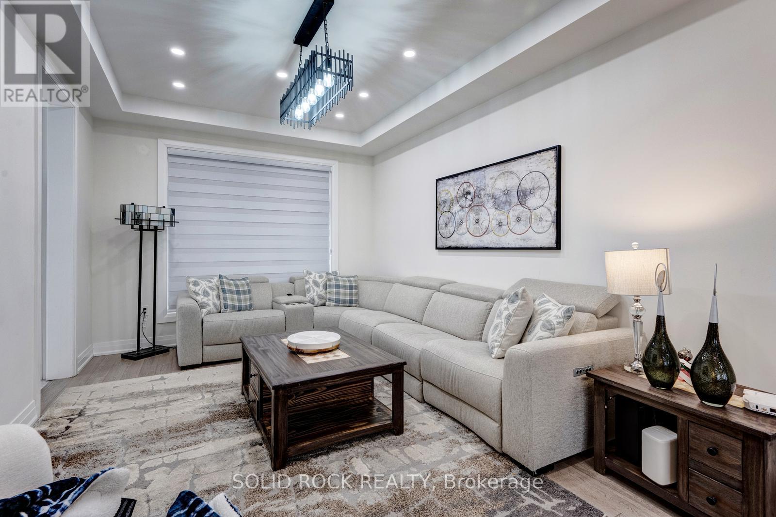 2 Catherwood Court, Brampton, Ontario  L6P 2W1 - Photo 18 - W12905140