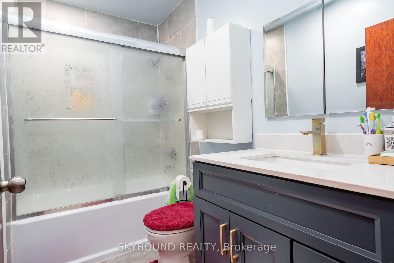 277 Hillside Drive, Woodstock, Ontario  N4S 2T9 - Photo 11 - X12713814