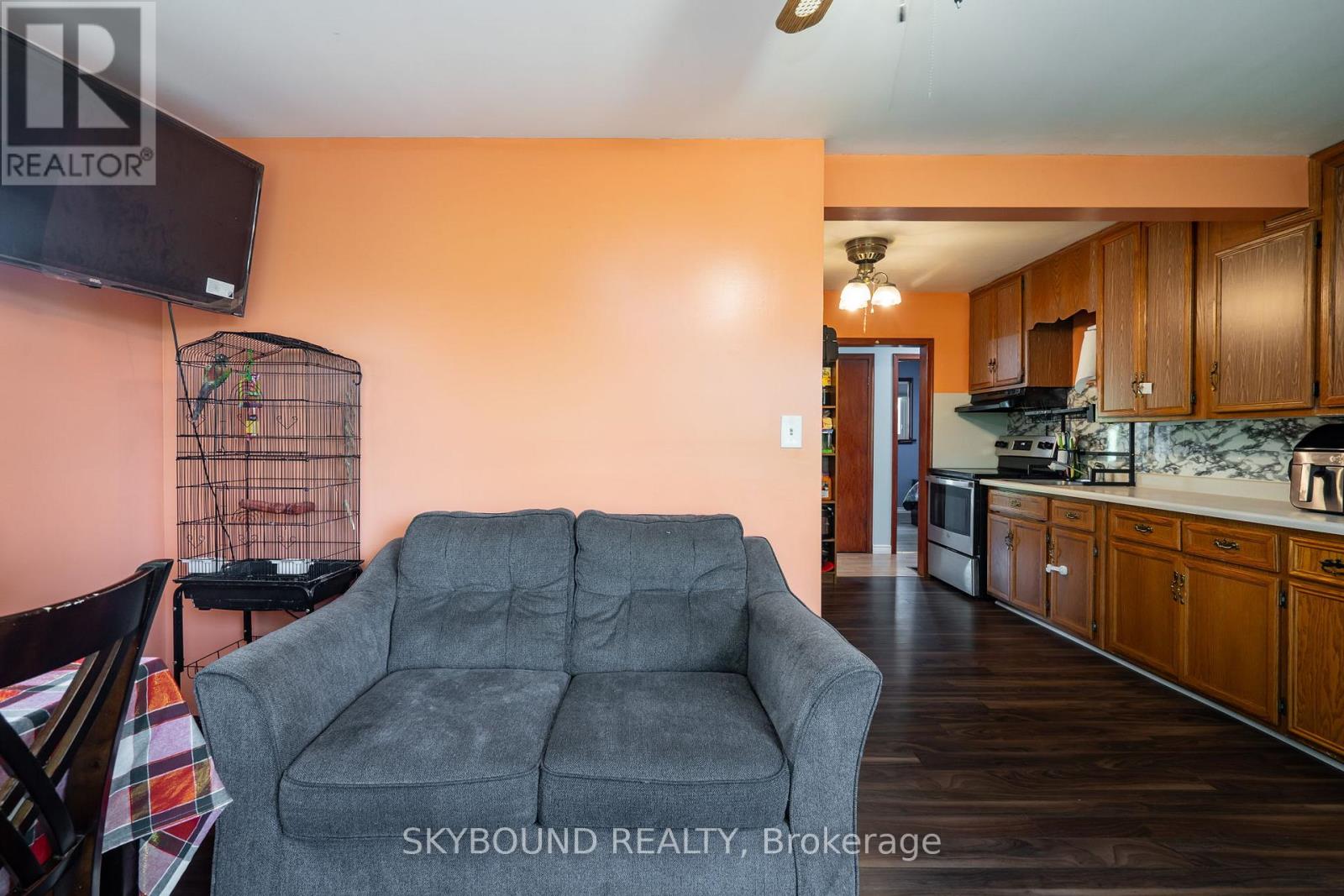 277 Hillside Drive, Woodstock, Ontario  N4S 2T9 - Photo 24 - X12713814