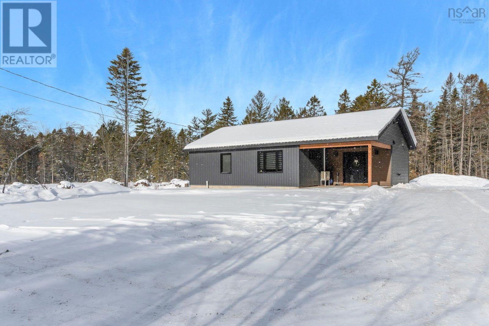 1191 Highway 201, Greenwood, Nova Scotia  B0P 1N0 - Photo 4 - 202607120