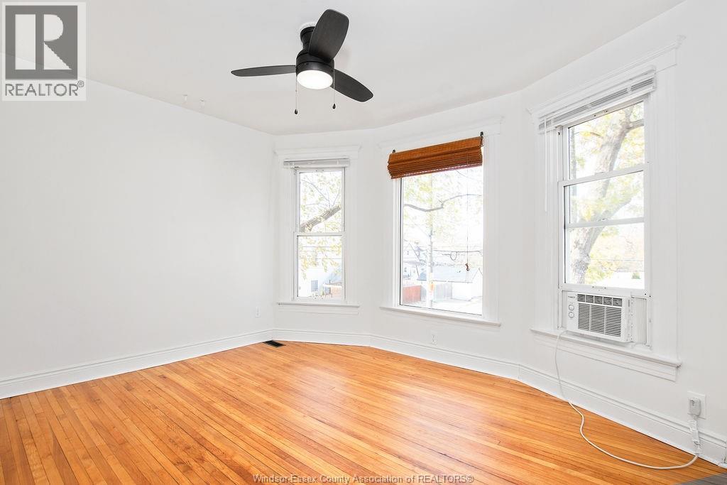 1567 CATARAQUI STREET Unit# UPPER, Windsor, Ontario