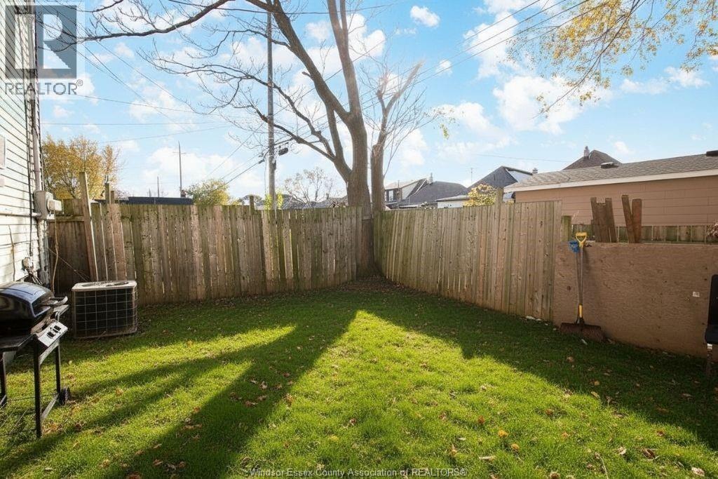 1567 Cataraqui Street Unit# Upper, Windsor, Ontario  N9A 3R4 - Photo 10 - 26007214
