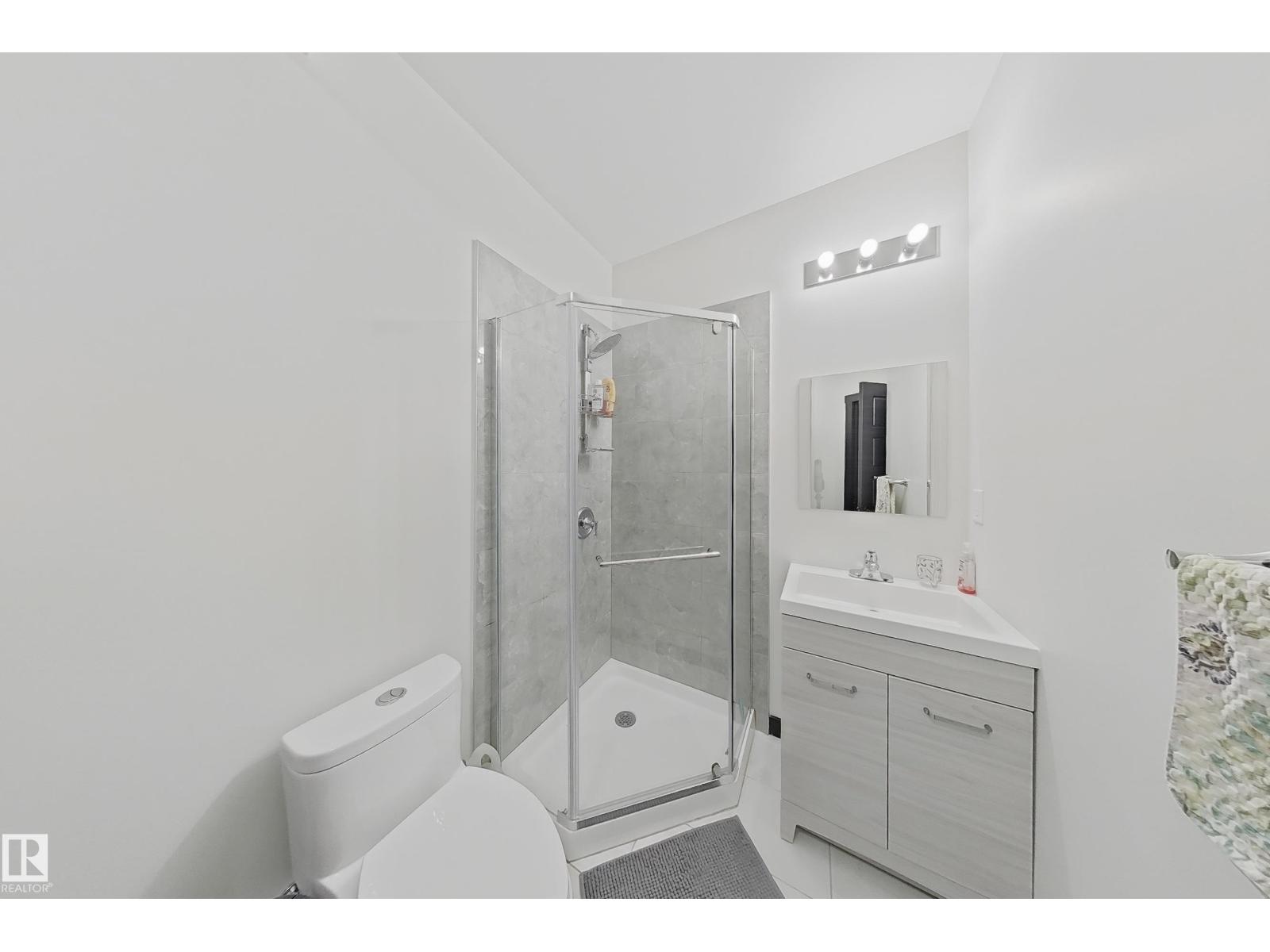 3215 22 Av NW, Edmonton, Alberta  T6T 0K6 - Photo 32 - E4482002