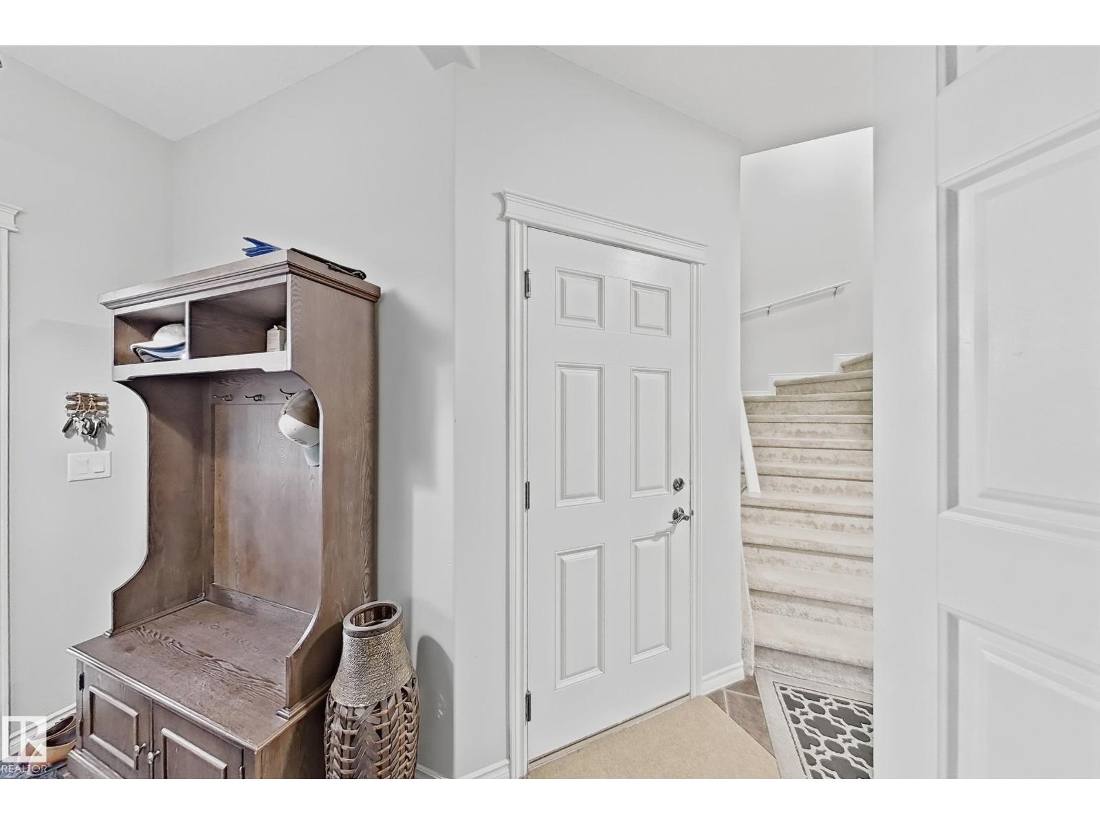 3215 22 Av NW, Edmonton, Alberta  T6T 0K6 - Photo 8 - E4482002